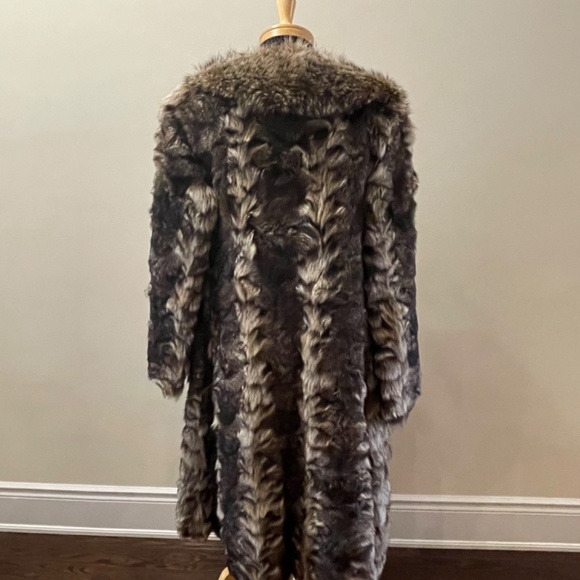 Racoon fur coat. Size 10. - Picture 4 of 8
